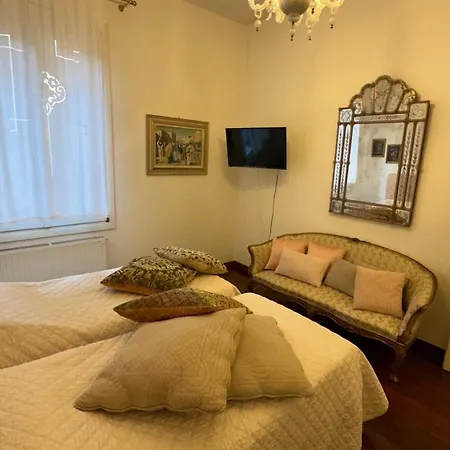 Apartment Albrizzi Charme Venedig